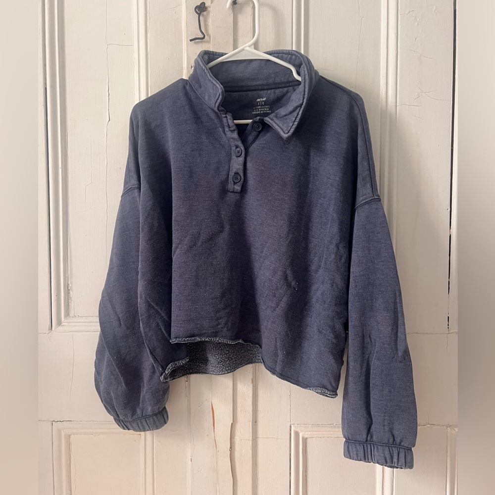 Cropped Aerie sweatshirt